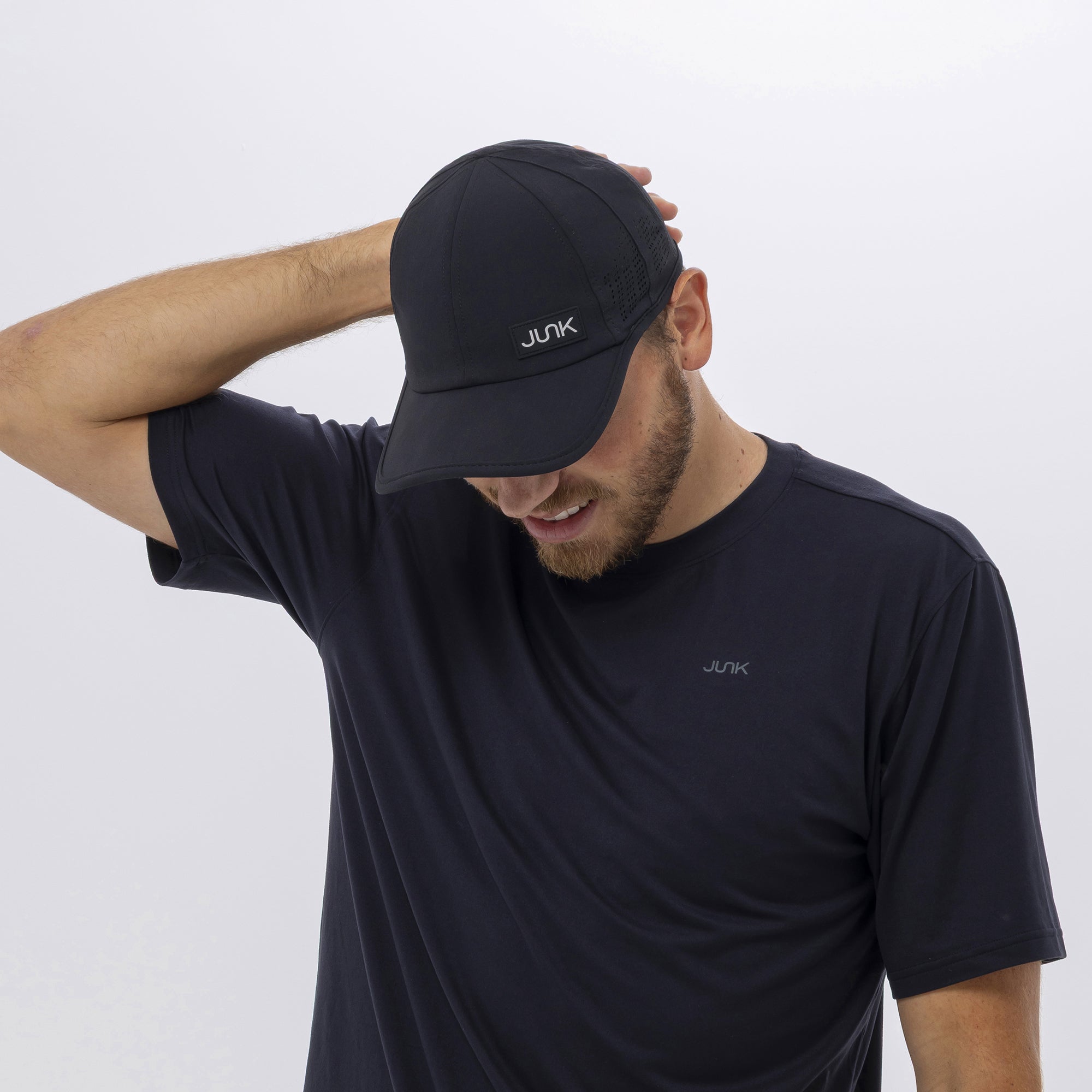 帽子 HATRA / Moebius Hat [black] AW23 AC01 img03194_src.webp