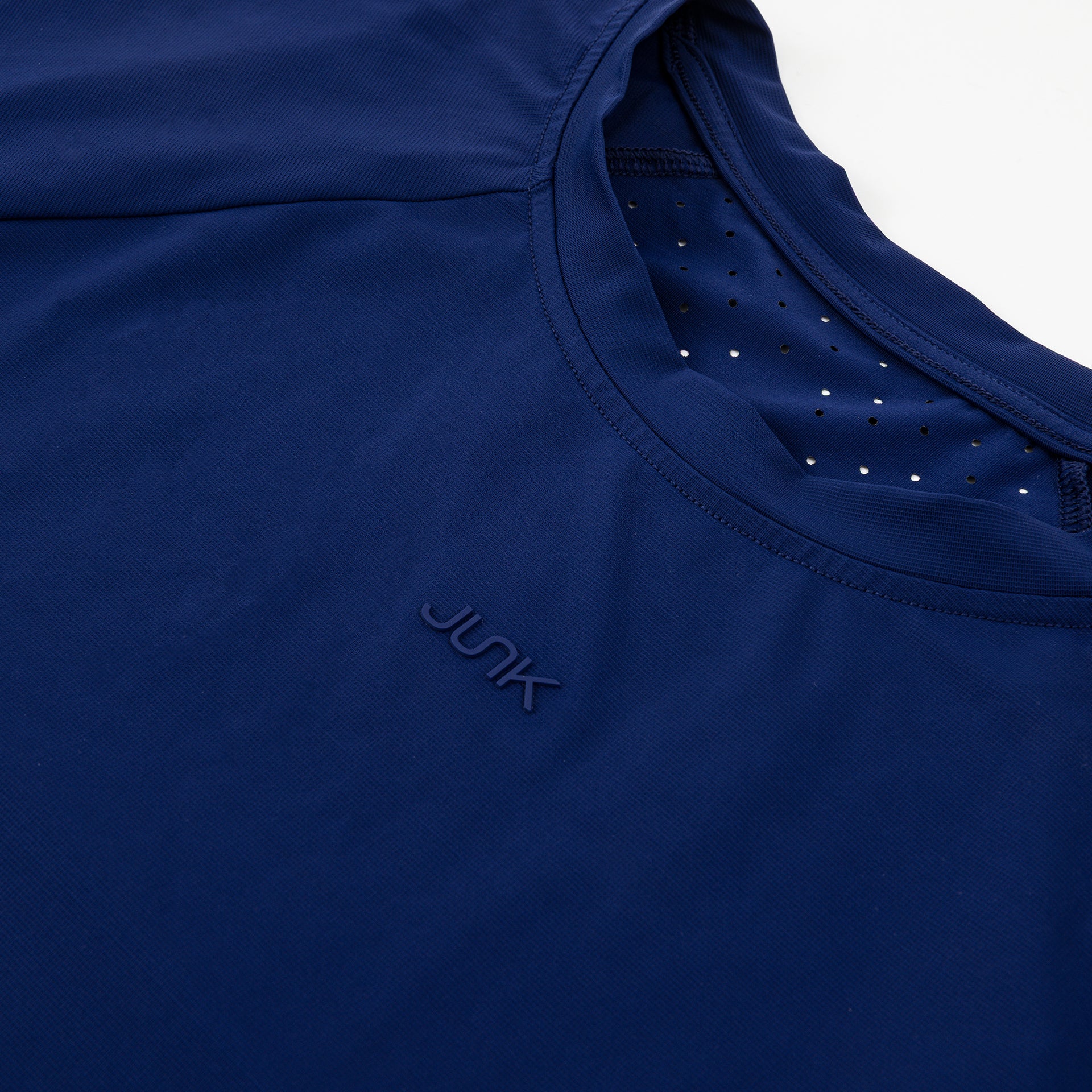 Men's Breakthrough Training Tee: Ocean Cavern - View 4
