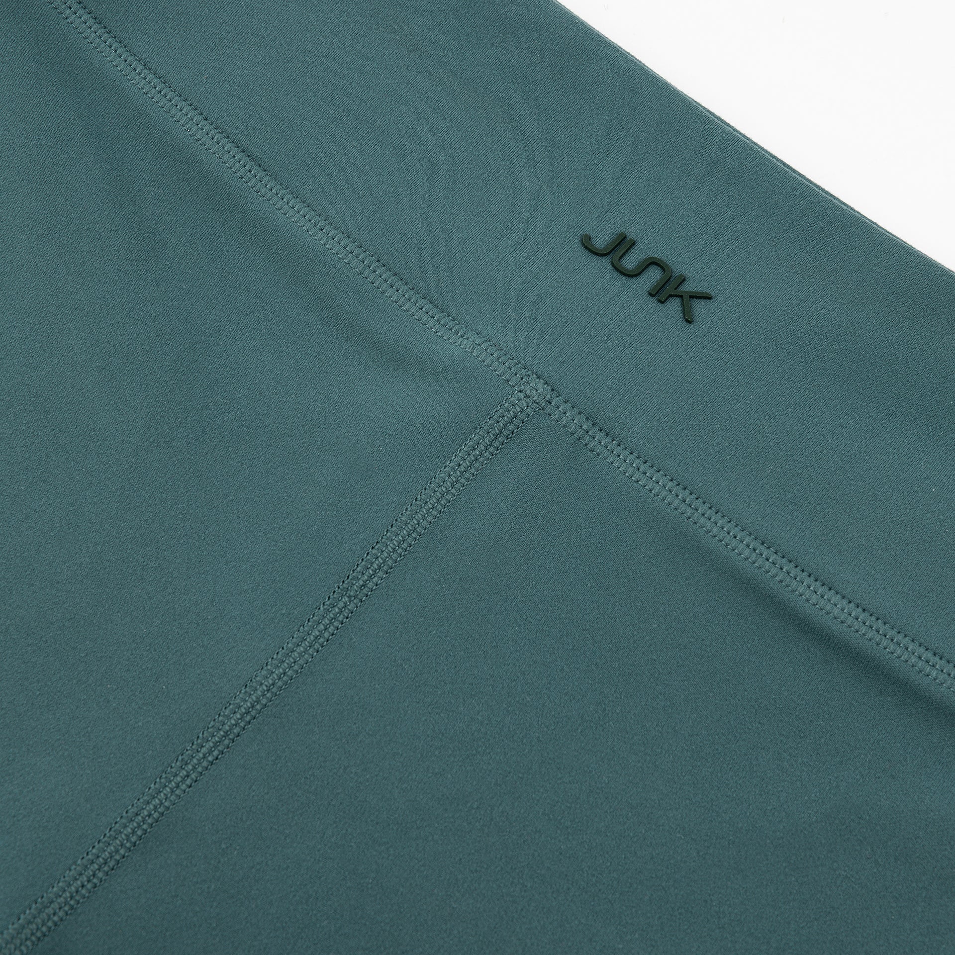 Women's Breakthrough High Rise Short 3": Eucalyptus - View 6