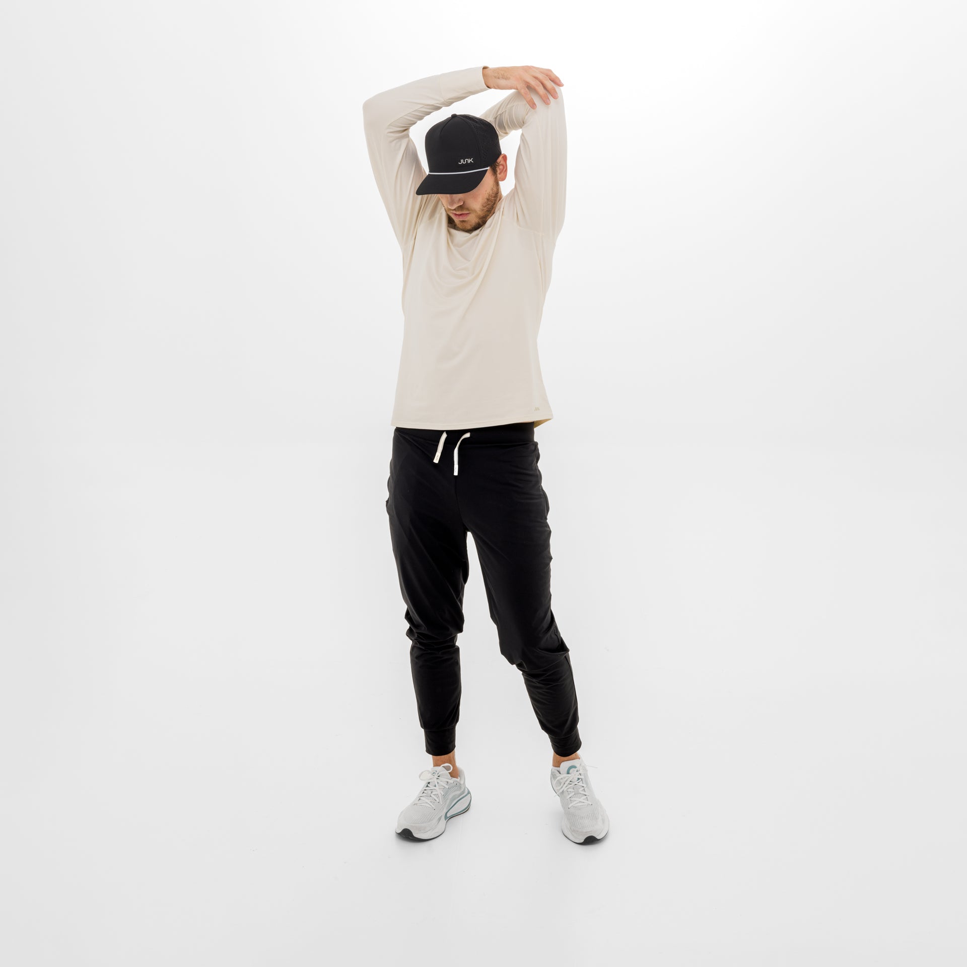 Men's Breakthrough Joggers: Obsidian - View 1