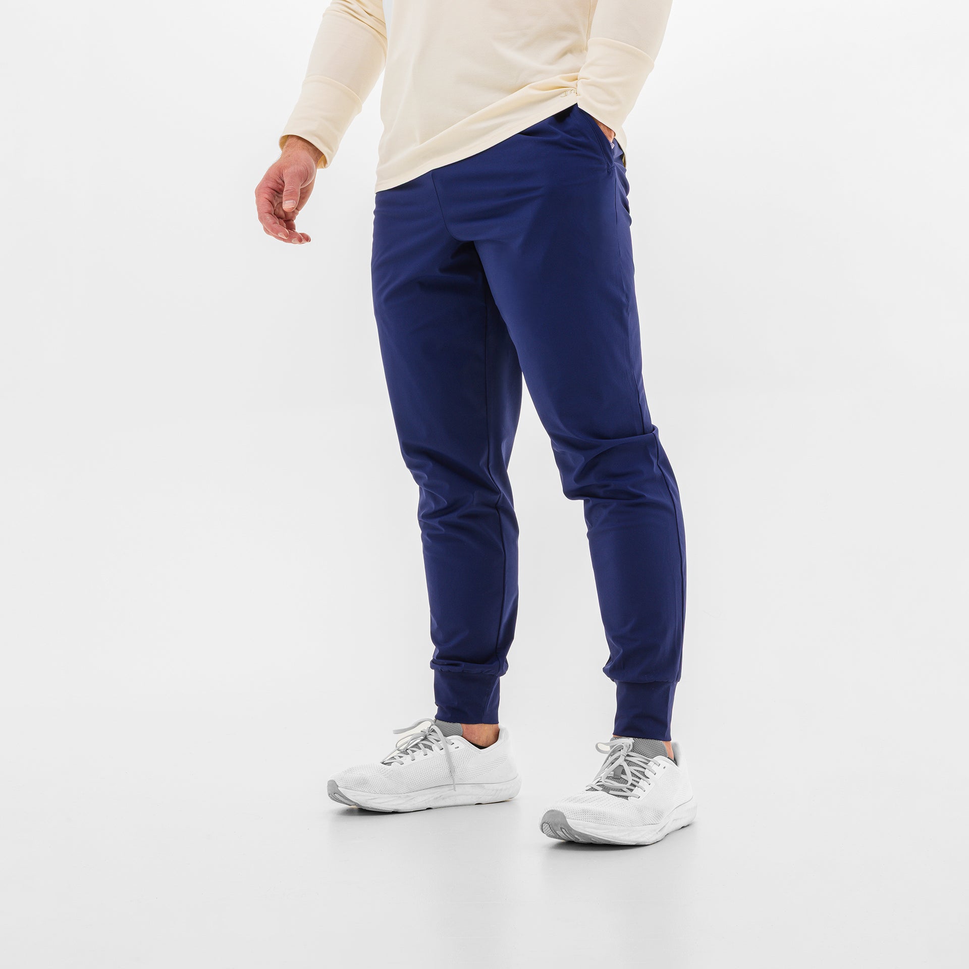 Men's Breakthrough Joggers - View 2