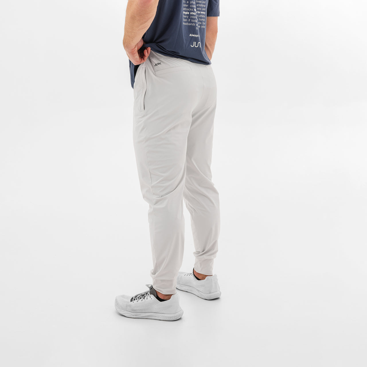 Men's Breakthrough Joggers: Glacier