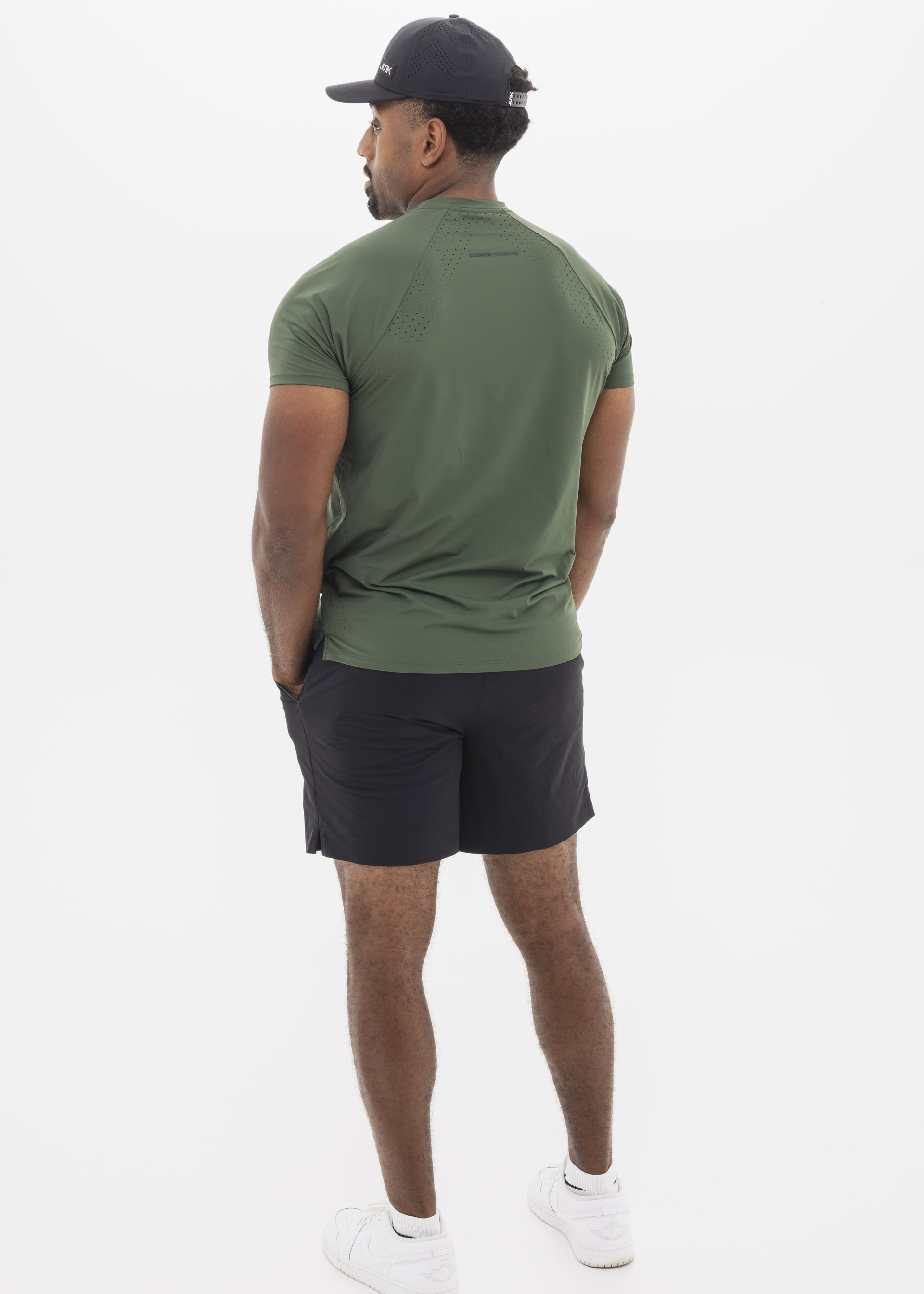 Men's Breakthrough Unlined Short 7": Obsidian - View 3
