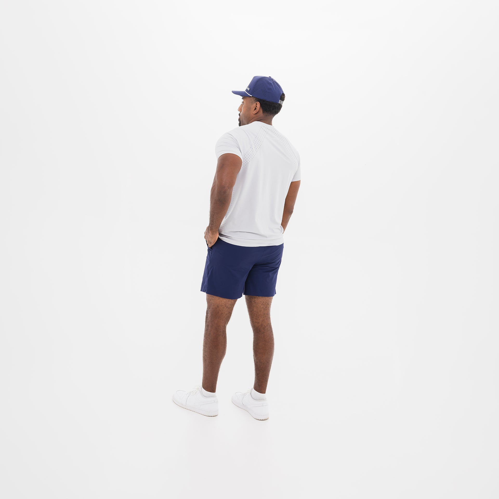 Men's Breakthrough Training Tee: Glacier - View 3