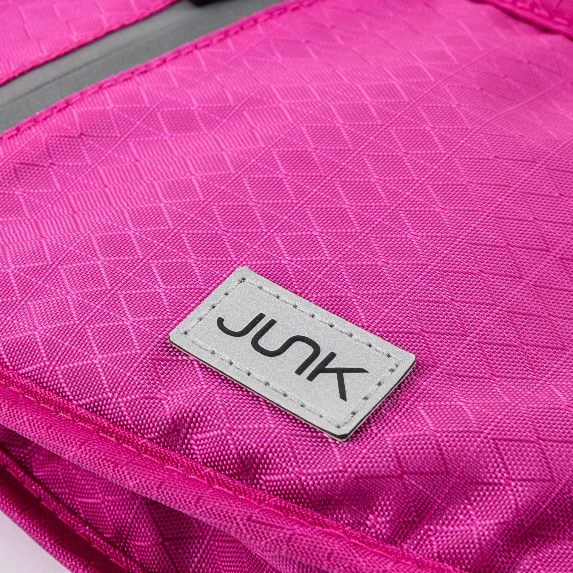 JUNK Versa Bag Fuchsia - View 4