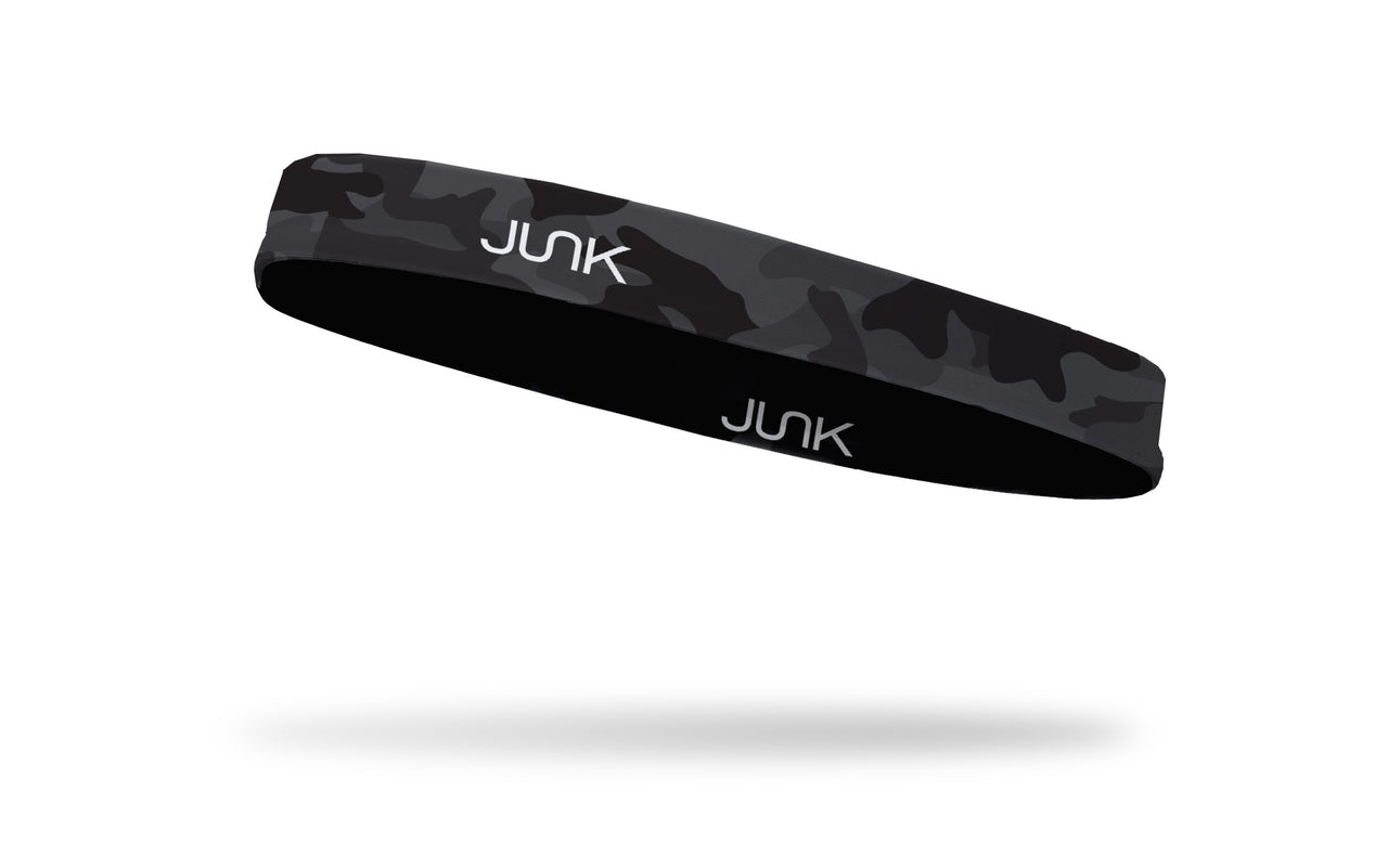 left side view of monotone grey and black camo JUNK thin band headband
